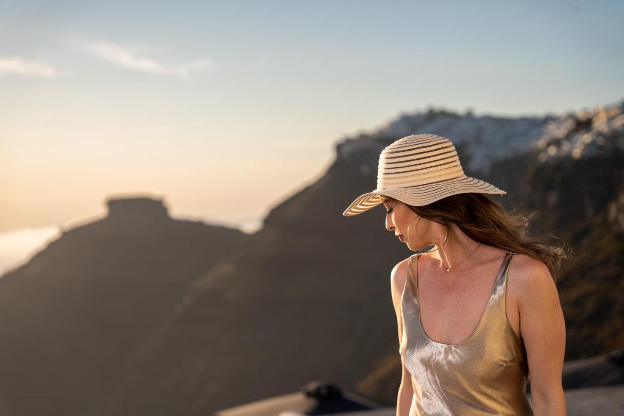 Airth Santorini Suites Firosztefáni Kültér fotó
